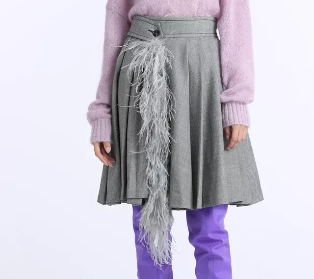 2018年不用大毛衣+仙女裙，你还敢说自己时髦？