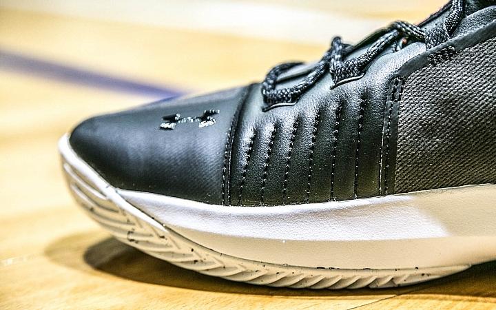 适合爆发力强的锋线篮球鞋,适合外场锋线的nike篮球鞋