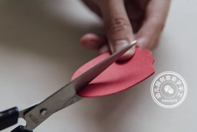 怎么用卡纸做牡丹花和郁金香,牡丹花手工制作卡纸小学