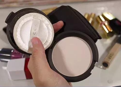 什么牌子的粉饼平价又好用,什么平价粉饼最好用又便宜