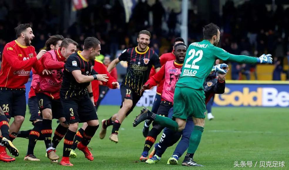 输球！*款贷**！负债！入主米兰的李哥，是足坛的贾跃亭？