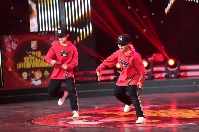 2022如皋童心闪耀的少儿春晚,宜兴紫砂春晚