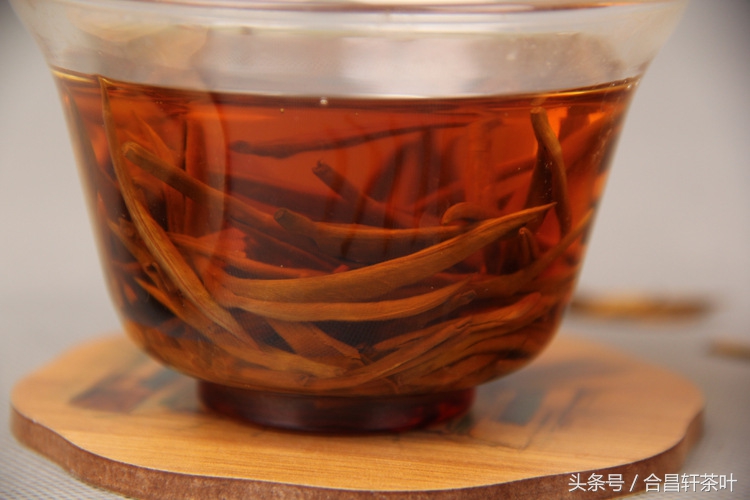 哪种茶叶咖啡因低,茶叶咖啡因含量和咖啡对比