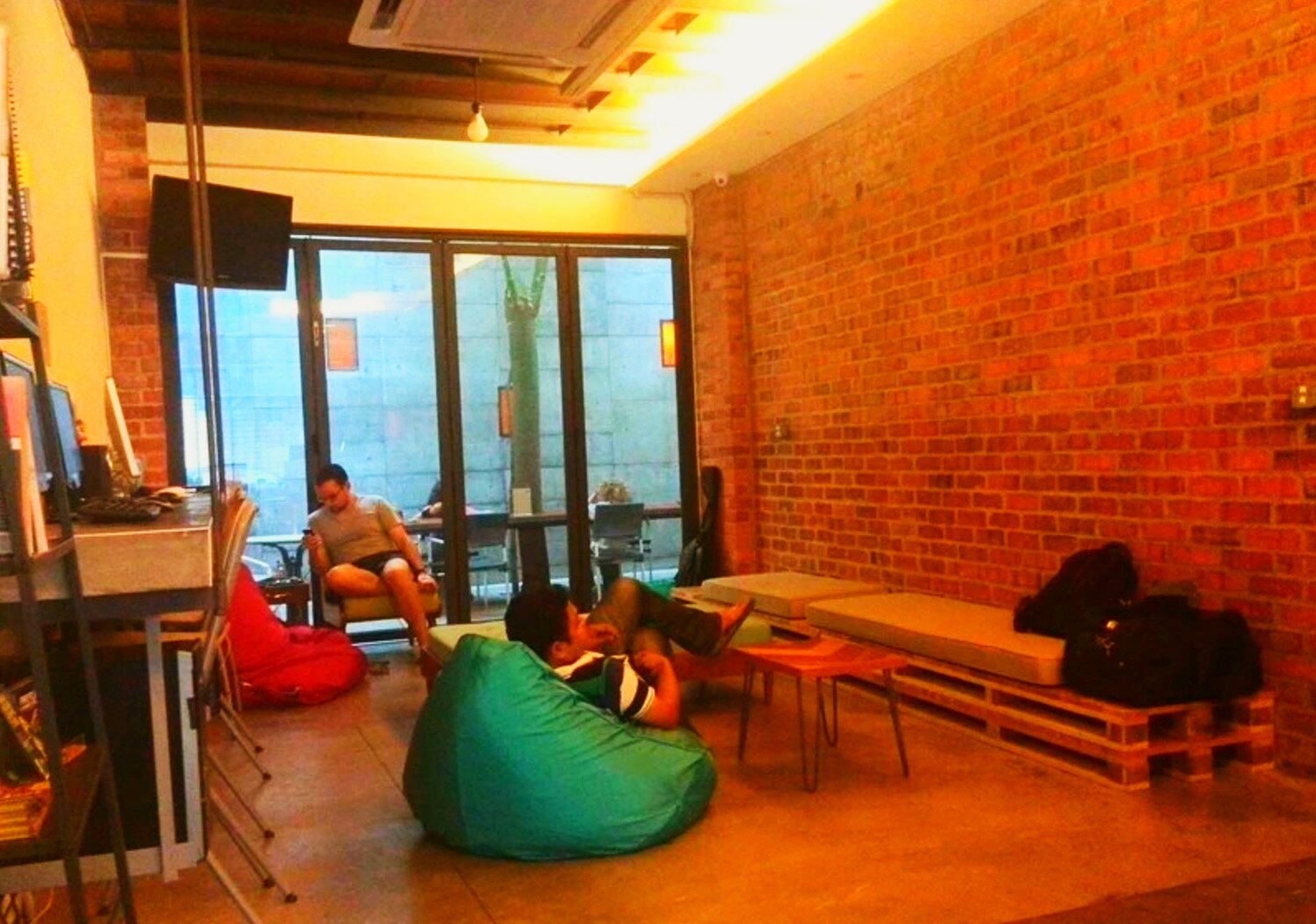 白本护照如何走遍全世界,护照白本推荐国家