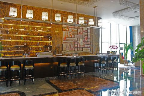 姝︽眽鍙嬭皧鍥介檯閰掑簵鏄嚑鏄熺骇閰掑簵,姝︽眽鍙嬭皧鍥介檯閰掑簵浠锋牸