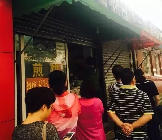 北京当下最正宗的八大小吃,盘点不能错过的正宗老北京小吃