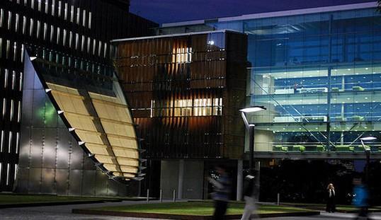 新南威尔士大学和悉尼大学,悉尼大学和曼彻斯特大学