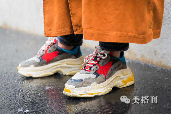 老爹鞋最新风格甜酷风,今年流行科技感老爹鞋