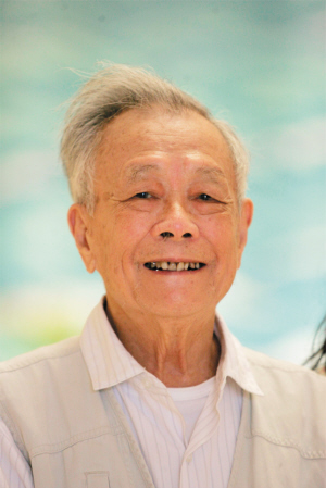 周令钊与生肖狗票的36年