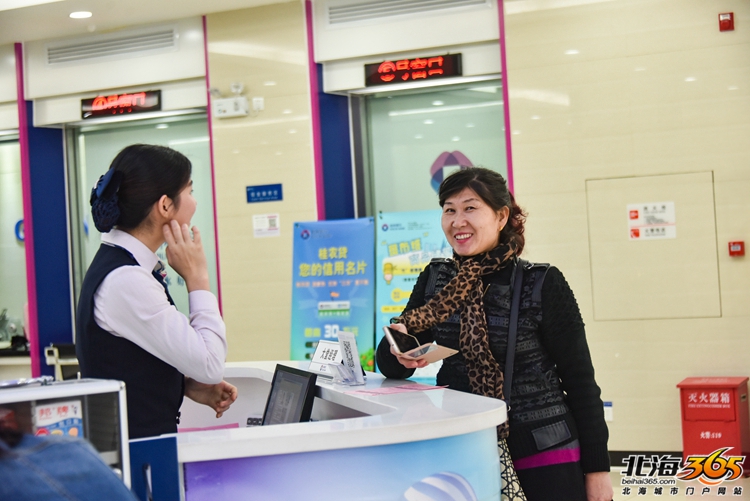 「北海女性」这个女孩不简单！23岁当经理，美丽却不娇气！