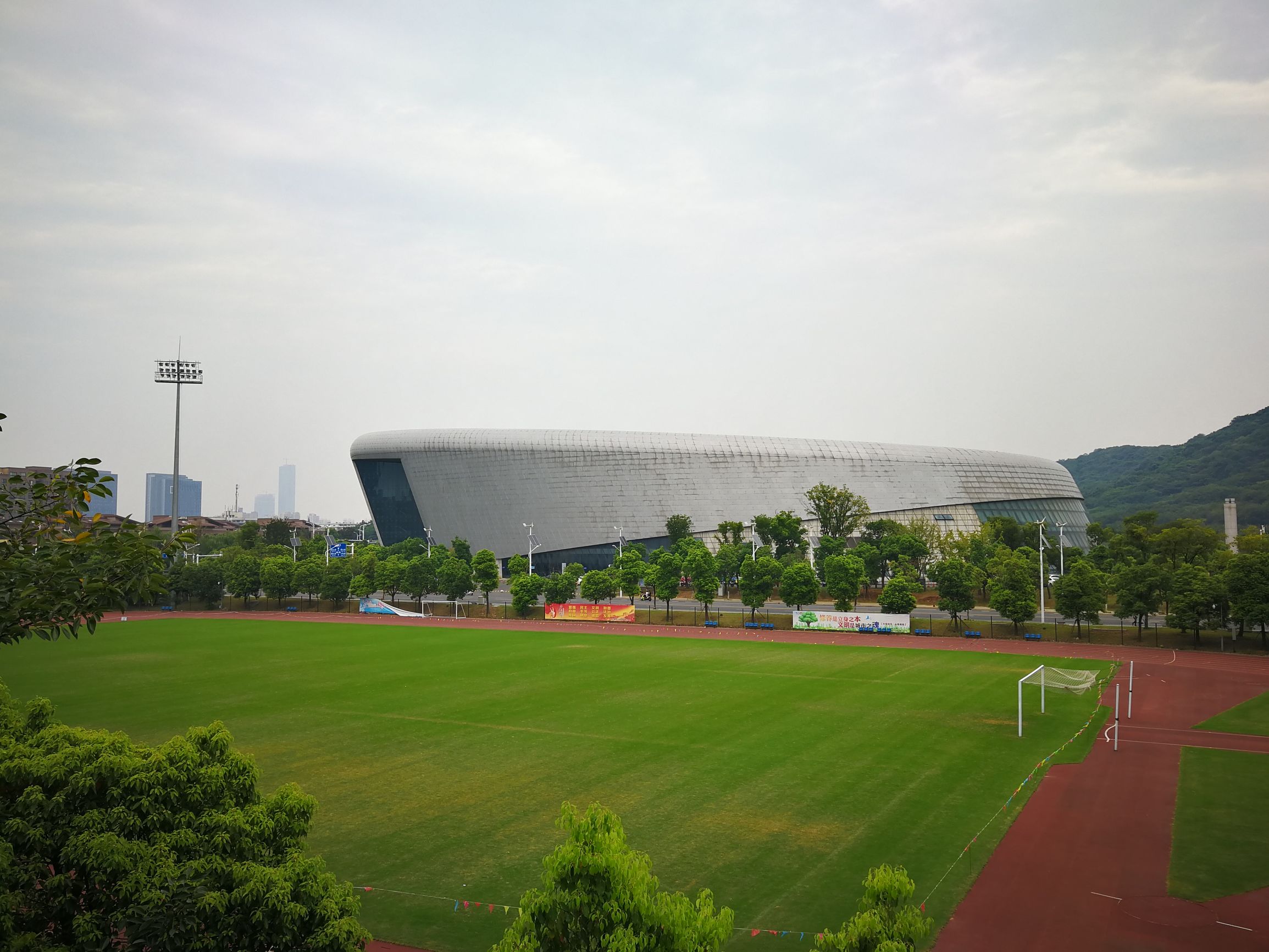 镇江市地标建筑,镇江新体育馆项目