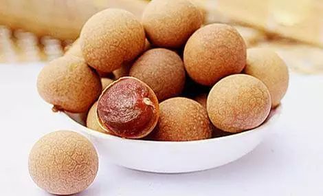 如何选择健康好吃的年货,年货怎么挑选好吃又不会胖