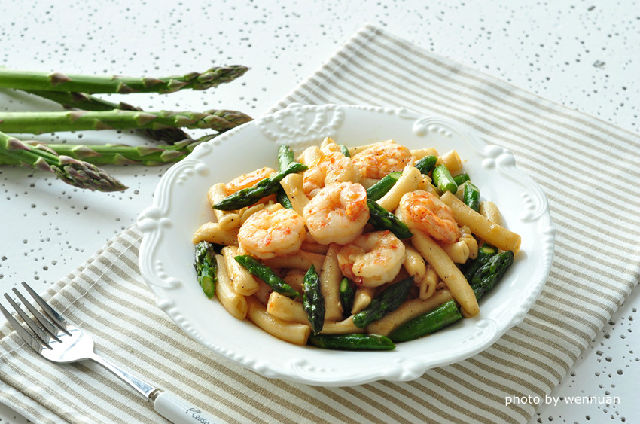 鲜虾芦笋做便当,芦笋鲜虾的配方
