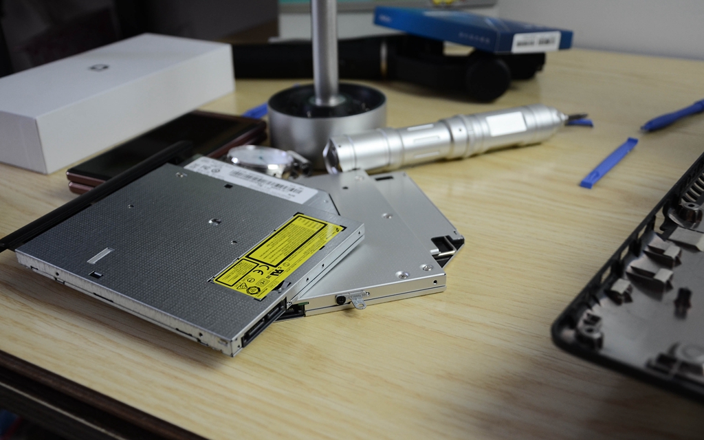 笔记本电脑加装SSD过程,笔记本加ssd固态教程