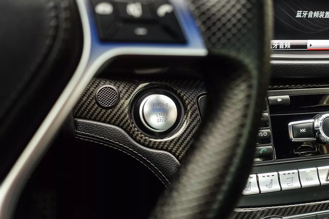 奔驰敞篷车又便宜又好看跑得还快,奔驰sl63amg敞篷落地价2021款