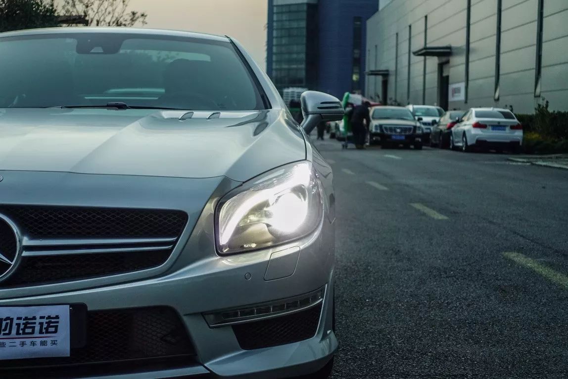 奔驰敞篷车又便宜又好看跑得还快,奔驰sl63amg敞篷落地价2021款