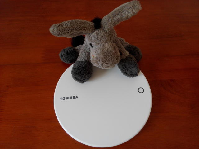 我们不一样，备份、共享、充电—东芝CANVIO智能手机硬盘体验