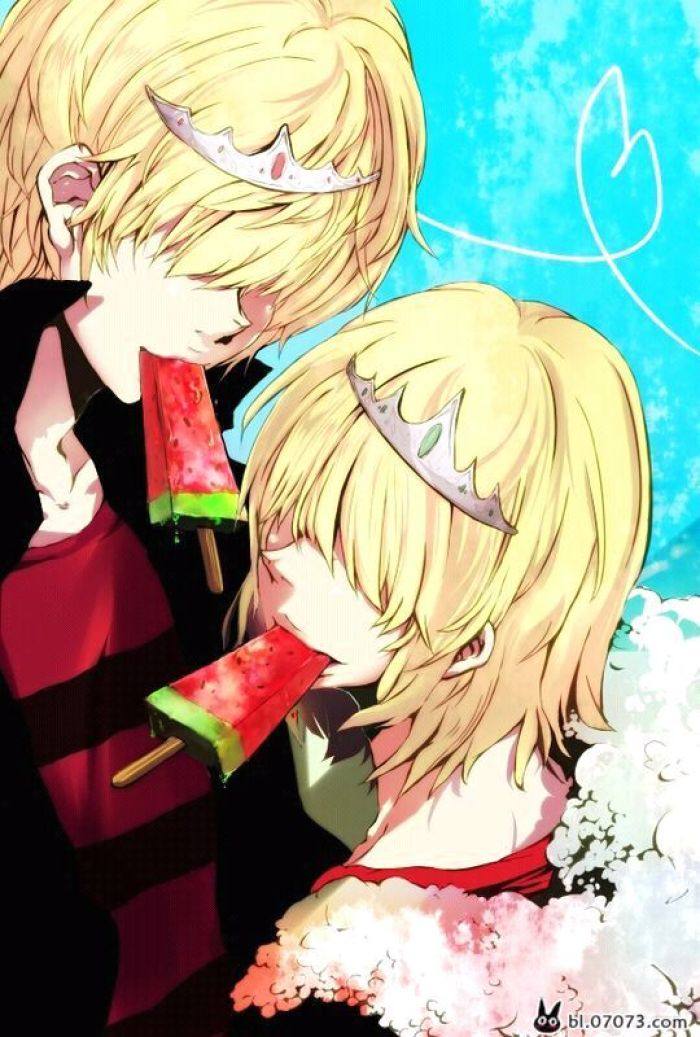 二次元动漫帅小男孩坦诚相见,二次元动漫超帅的男主角