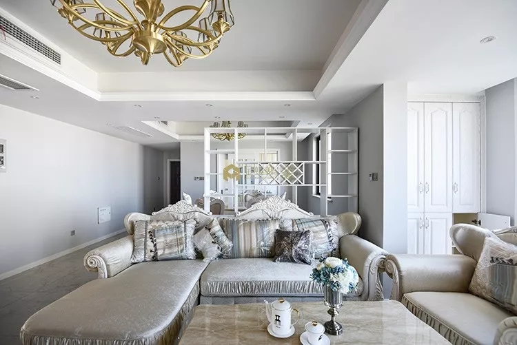 金色美缝剂提升颜值！146平欧式三居室，佛山蔚蓝湾畔业主很喜欢