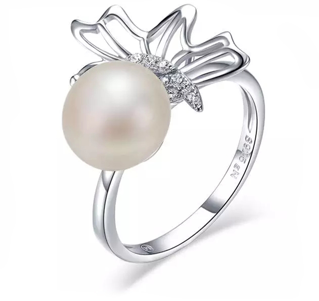 真理！首饰上最易忽视的地方总会隐藏大秘密