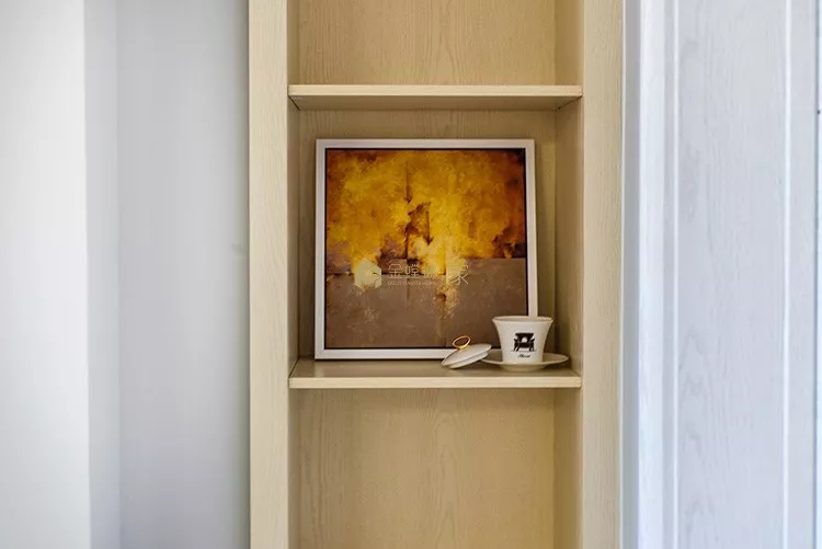 金色美缝剂提升颜值！146平欧式三居室，佛山蔚蓝湾畔业主很喜欢