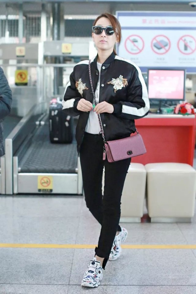 2017年运动鞋十大品牌,2017年十大名牌运动鞋