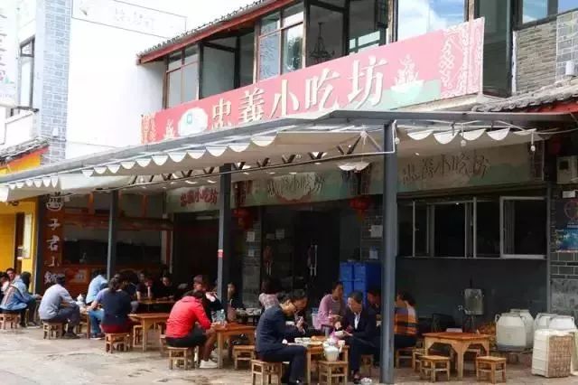 深藏民间的10多家老店，老丽江人集体的回忆，多少米其林都比不上