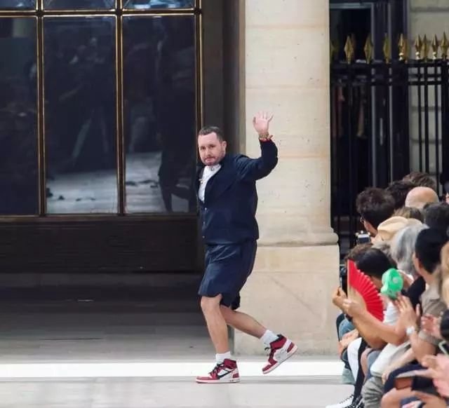 2017年运动鞋十大品牌,2017年十大名牌运动鞋