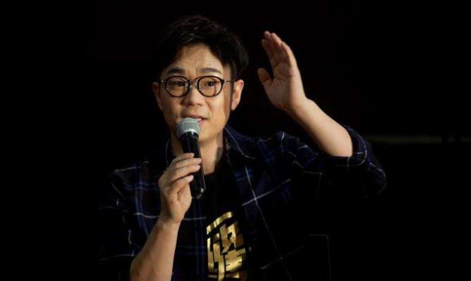 盘点大鹏在屌丝男士中的搞笑瞬间,屌丝男士大鹏揭开他的逆袭之路