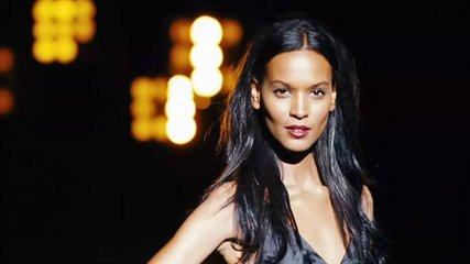 看了沙漠之花后，我们才能正视非洲女性割礼，一段血与泪的记忆