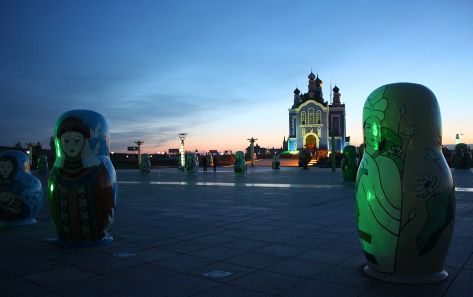 观看俄罗斯舞蹈完整版,满洲里俄罗斯歌舞表演值得看吗