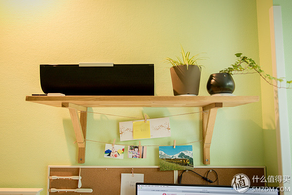 办公桌面舒适简约布局,好看的办公桌面布置