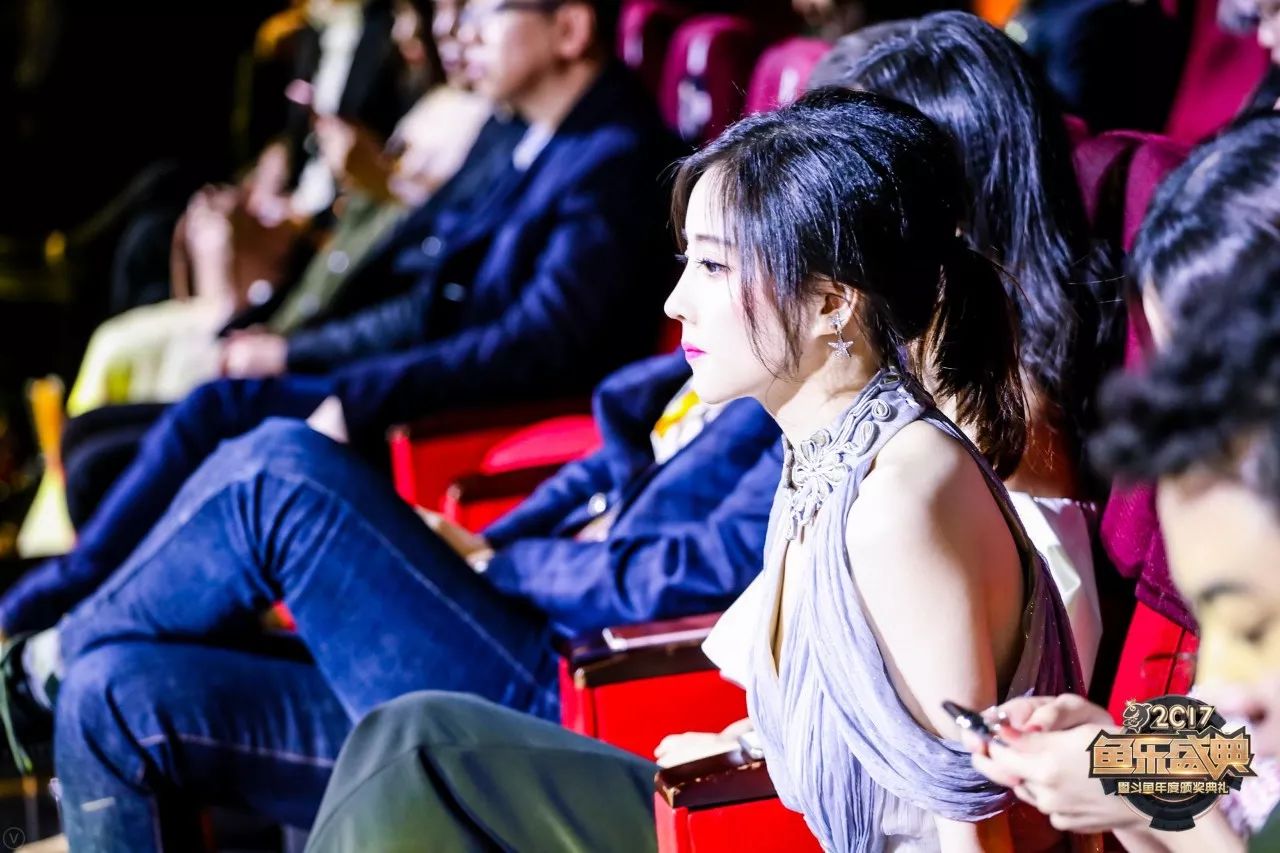 冯提莫鱼乐盛典阿冷,冯提莫和阿冷pk离人愁