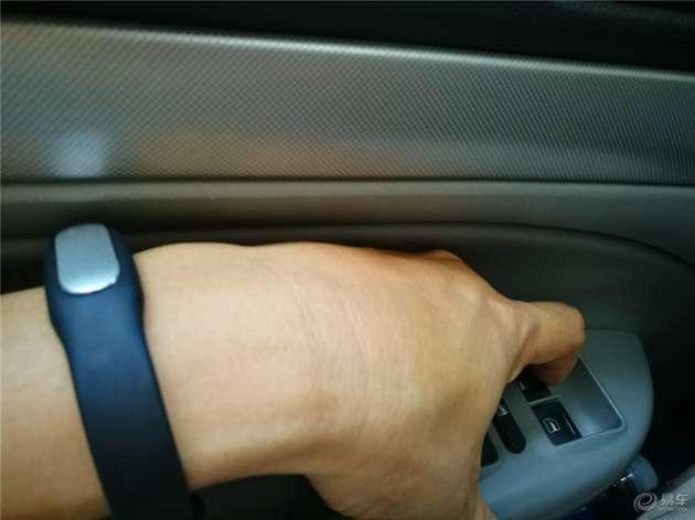 别克昂科威电瓶更换教程,汽车电瓶更换看什么指标