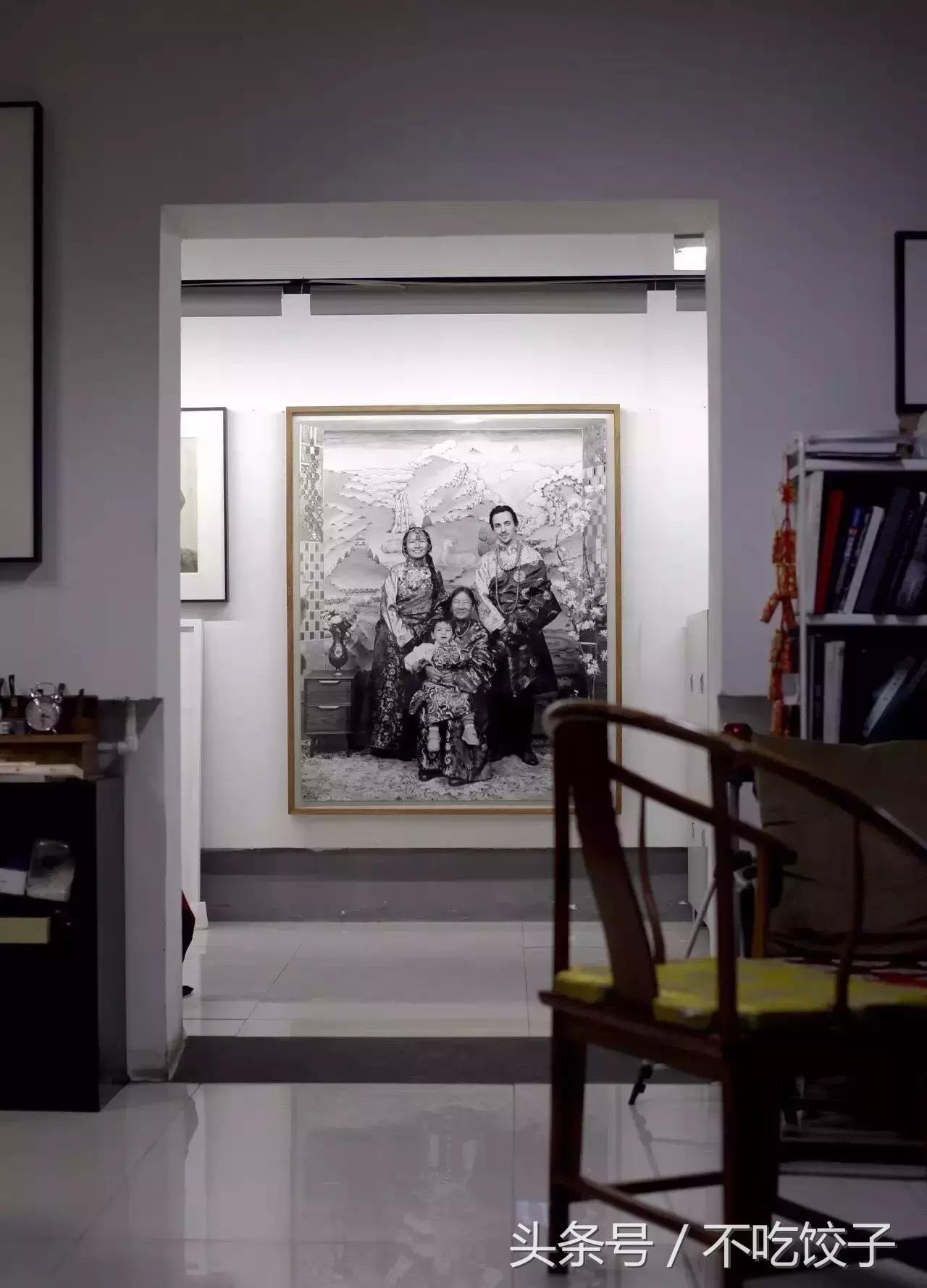 一天只能出2张照片，一张照片要2万，却可以传承100年