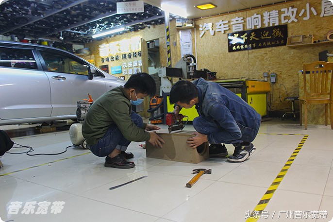 奥德赛混动音响箱体,本田奥德赛改装哈曼卡顿8寸喇叭