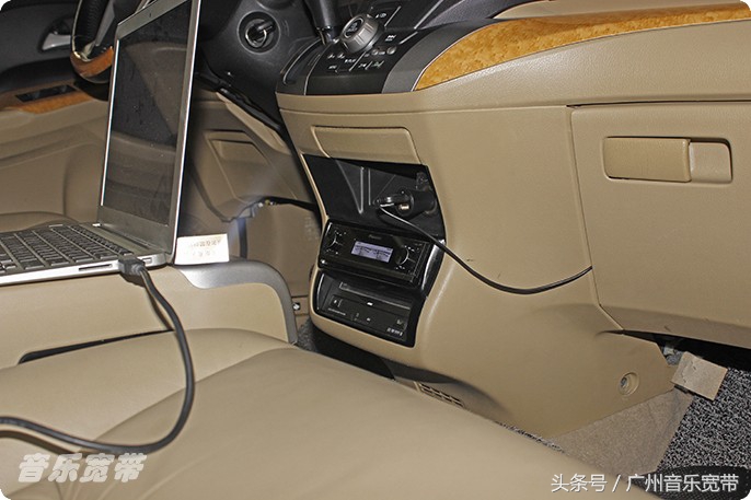 奥德赛混动音响箱体,本田奥德赛改装哈曼卡顿8寸喇叭