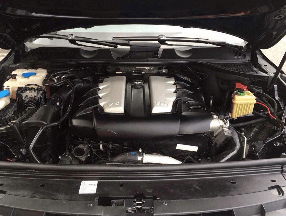 途锐柴油发动机噪音怎么回事,大众途锐柴油版3.0t发动机嗡嗡响