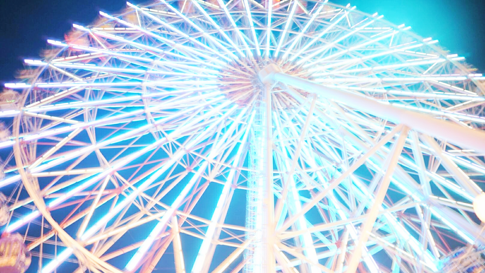 去台湾高雄有什么好吃的,台湾的特点美食和著名景点