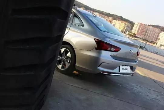 比吉利帝豪好一点的车,比吉利帝豪好的车