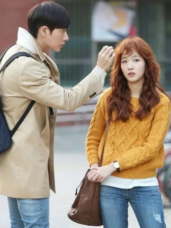 年轻人戴dw可以吗,现在戴dw的人多吗