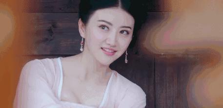 狗年到了属龙人怎样运气才会最佳,1988的龙和2018年的狗