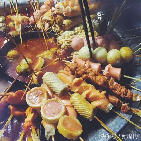 高校食堂特点风味麻辣烫,大学食堂最受欢迎的美食麻辣烫