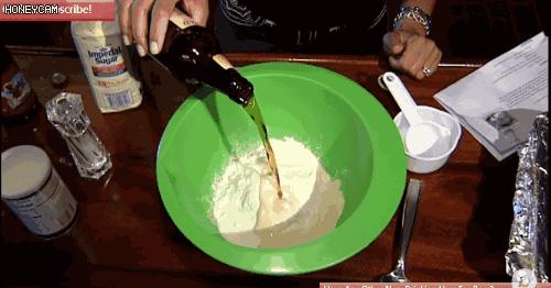 厨房油污每天用什么擦省钱,清洁厨房油污用啤酒小妙招大全