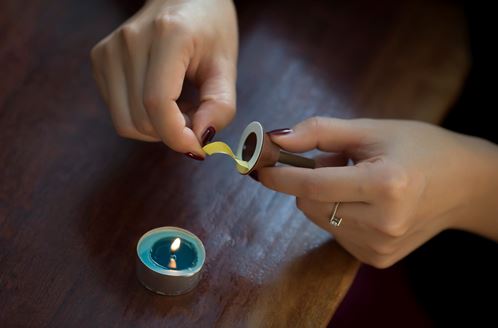 体内有湿热冬天艾灸哪个部位,湿热和寒湿艾灸有哪些要注意的