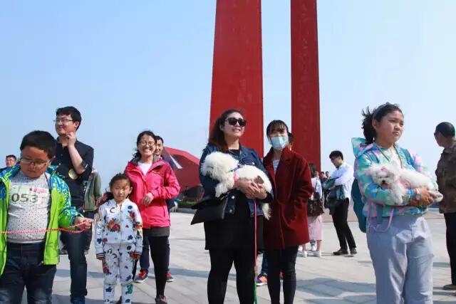 鏉ヨ繖閲屾劅鍙楃儫鐏皵鍜屽褰╀笉澶滃煄,鏉ヨ繖閲屼綋楠屼笘澶栨婧愮殑鎰熻