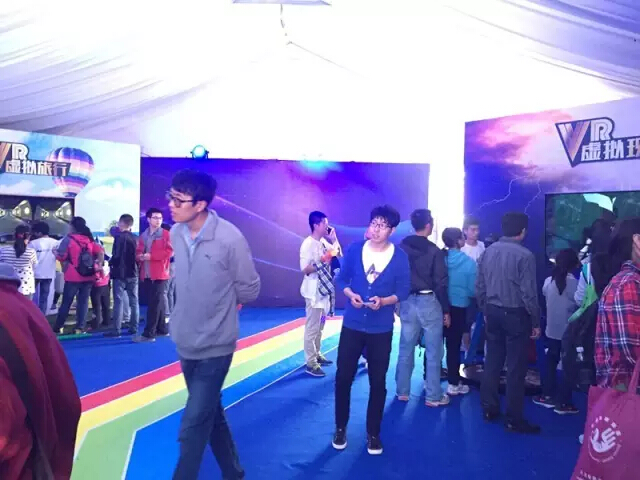 鏉ヨ繖閲屾劅鍙楃儫鐏皵鍜屽褰╀笉澶滃煄,鏉ヨ繖閲屼綋楠屼笘澶栨婧愮殑鎰熻