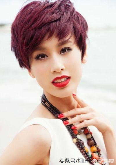 自己的脸型剪什么样的短发好看,长脸型适合剪什么短发型