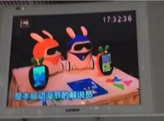 动漫节上抢镜的不是二次元少女，而是一只“兔智”