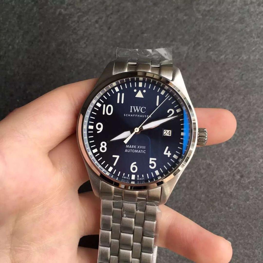 每一只都是一个耐读的故事万国飞行员马克十八系列腕表